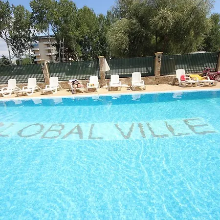 Menada Global Ville דירה סאני ביץ'